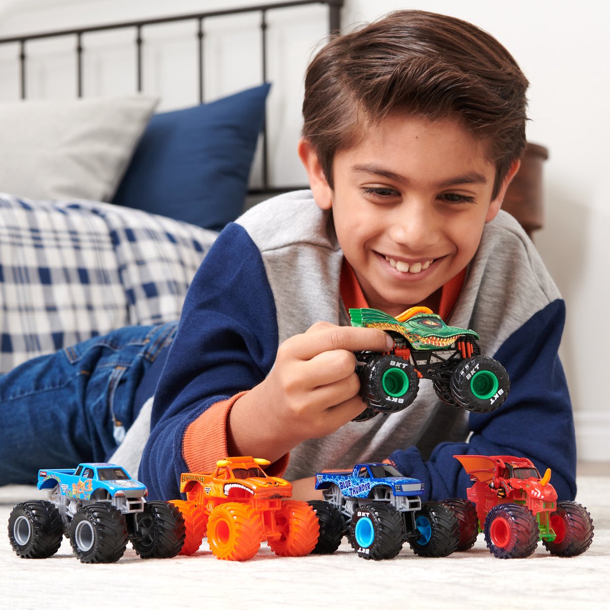 Monster Jam - Shaker vs. Max D -monsterjamtrucks - Schaal van 1:64