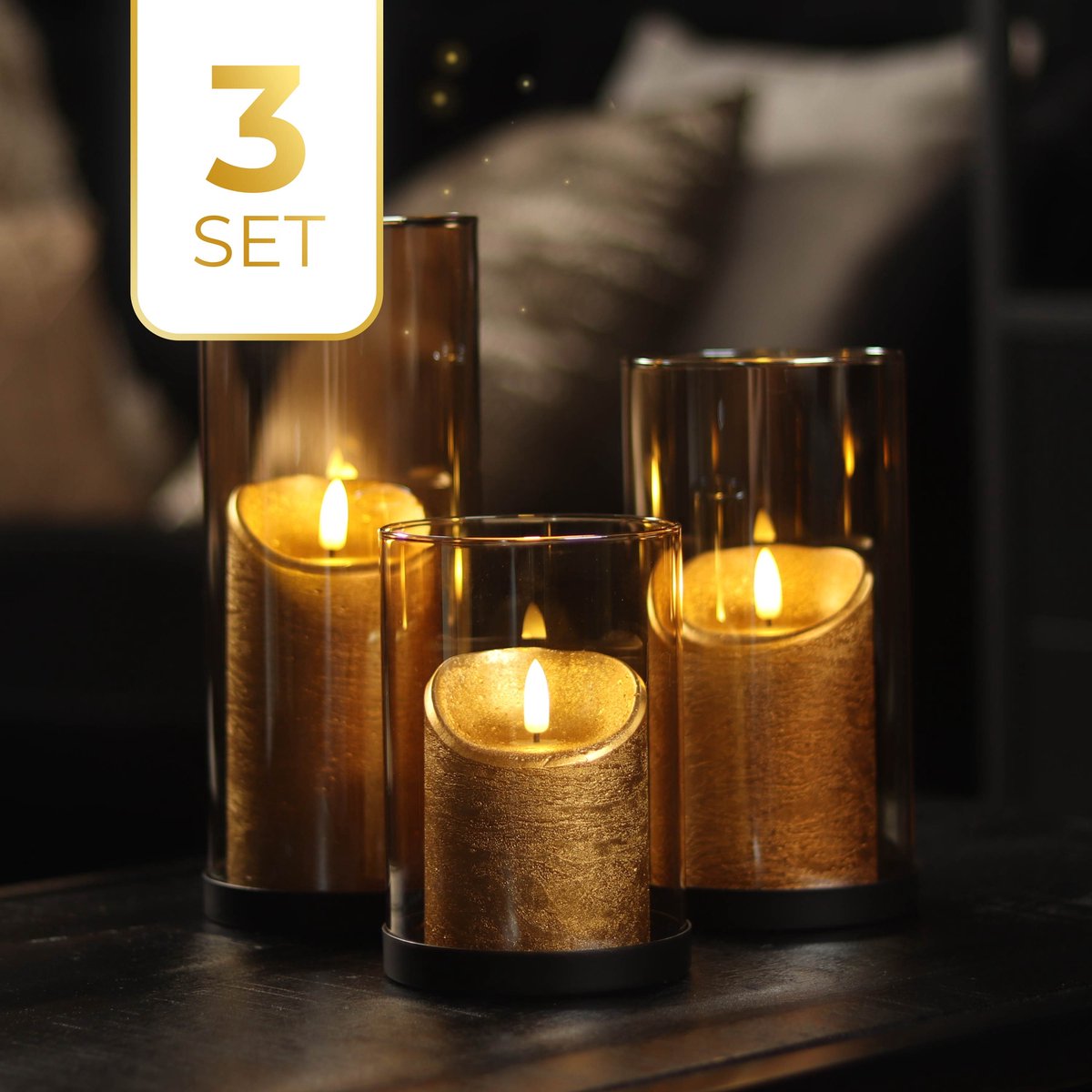 KENN® Industriële Kaarsenhouders - Set van 3 - Zand/Goud Glas - Zwarte Metalen Basis - Windlichthouders - Kandelaars voor Stompkaarsen - Kaarshouders - Luxe Uitstraling - Voor Binnen & Buiten - Voor LED Kaarsen & Echte Kaarsen - Waxinelichthouders