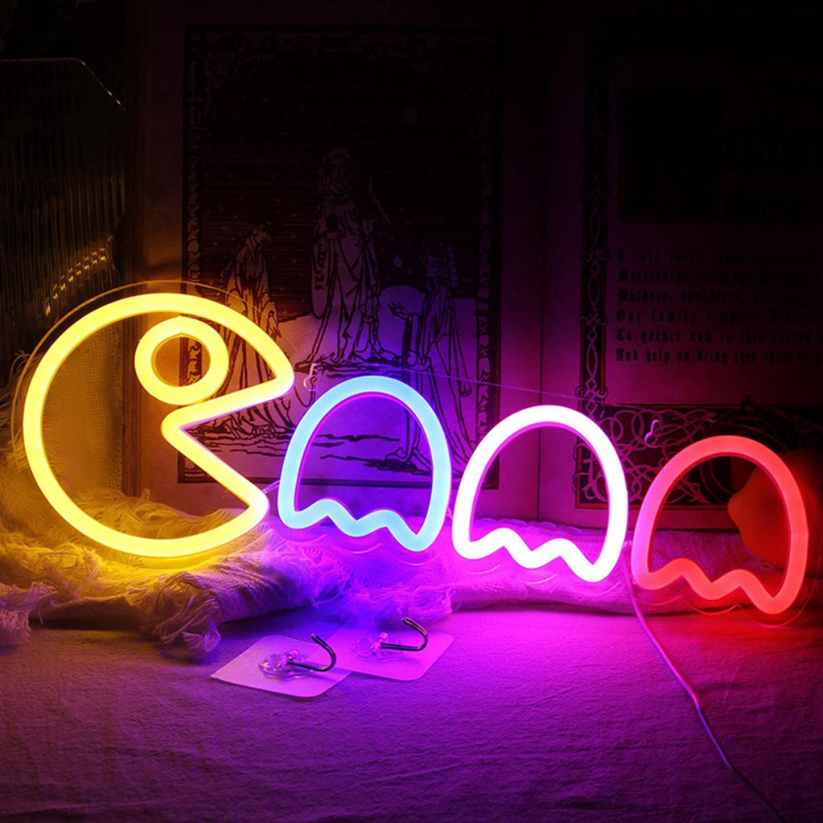 ZoeZo - Neon Wandlamp Game - Game Kamer - Spoken - Spookjes - Dots - LED - Neon Verlichting - Sfeerverlichting - Led lamp - Neonlicht - Neon lamp - Inclusief 2 Ophanghaakjes - Mancave - Geel - Blauw - Roze - Rood