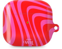 xoxo Wildhearts hoesje geschikt voor AirPods 4 - Berry Much - Ook als telefoonhoesje verkrijgbaar - schokbestendige case - koptelefoonhoesje - Glimmende afwerking - Beschermhoes met golvende print - golven - Rood - Roze