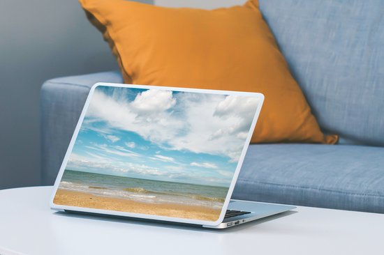 Laptop sticker - 14 inch - Strand - Zomer - Wolken - 32x5x23x5cm - Laptopstickers - Laptop skin - Cover