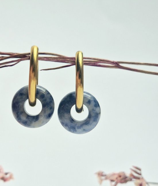 Oorringen Lapis Lazuli - met fluwelen geschenk/bewaar tas - Oorringen met hanger - Blauwe Dames oorbellen - Edelsteen sieraden - The Jewellery Salon