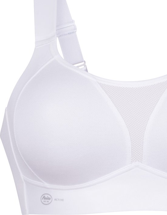 Close-up van witte Anita Active sportbeha met mesh details op de cups.