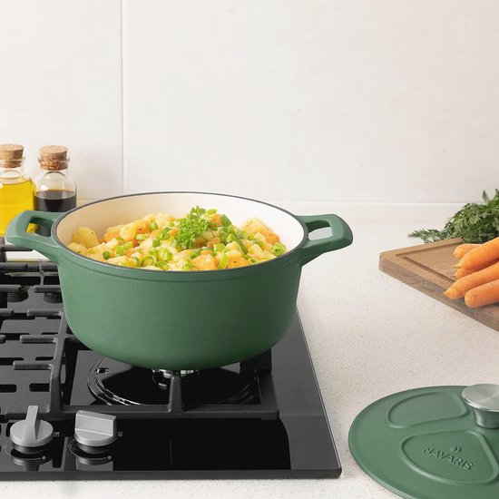 Gietijzeren braadpan met deksel - Dutch oven voor inductie en keramisch koken - Mat groene emaille pot — afbeelding 2