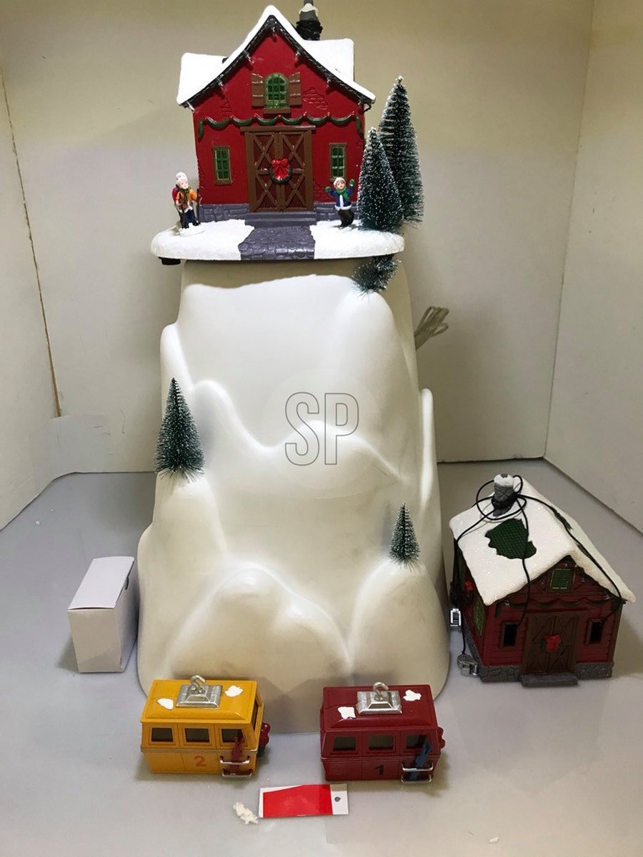 Kersthuisjebestellen - Skidorp - Skilift met beweging + Ledverlichting + Muziek - Kersthuisje met verlichting - Kersthuisjes & Kerstdorpen – foto 5