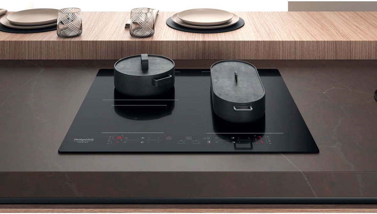 Hotpoint HB 4860B NE Zwart Ingebouwd 59 cm Inductiekookplaat zones 4 zone(s)