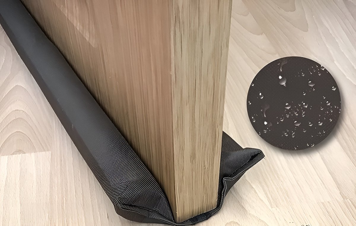 Tochtstrip - Zwart - Tochtstrips voor deuren - Tochtstopper - Tochtrol deur - Dubbelzijdig - Aanpasbaar - Tochthond - Tochtkussen - Tochtband - Duurzaam - Isolatie - Housewarming Cadeau