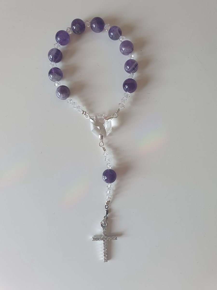 Rozenkrans - Tientje - Paternoster, gemaakt met Amethist kralen halfedelsteen en o.a. kristallen van Swarovski (gebedssnoer, kerst, eerste communie, geloof, ketting, Hanger, kruisteken, meditatie, spiritueel)
