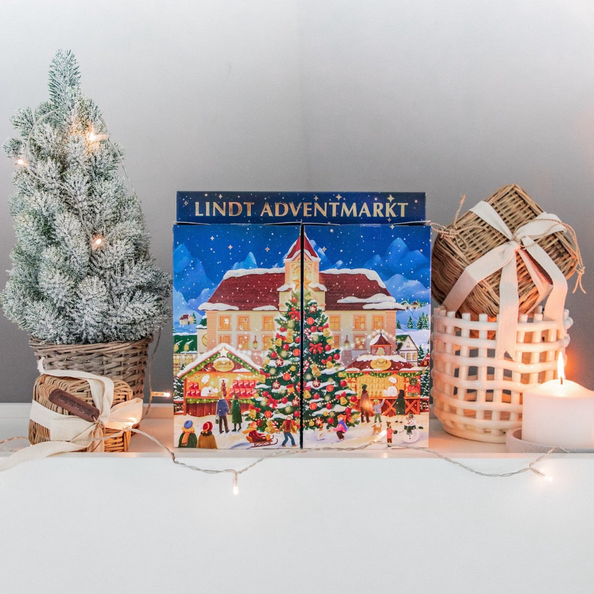 Lindt Chocolade Adventskalender 2026 Kerstmarkt 304 gram - Openklapbaar - Extra groot - 24 chocolade verrassingen - Chocolade Kerst cadeau voor mannen en vrouwen — cadeau in Eten & Drinken - foto 2