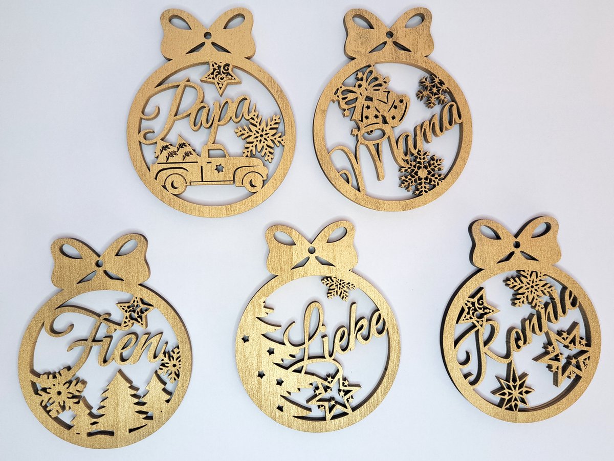 Kerstbal met naam familie box ( 5 stuks)