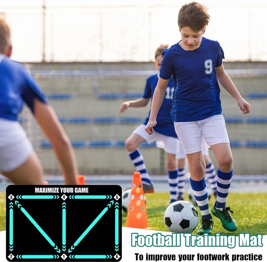 TOPIND Voetbal trainingsmat, voetbaltrainingsmat voor kinderen 90 x 60 cm voetbaltrainingsapparatuur balcontrole ritme (#01 (met sokken