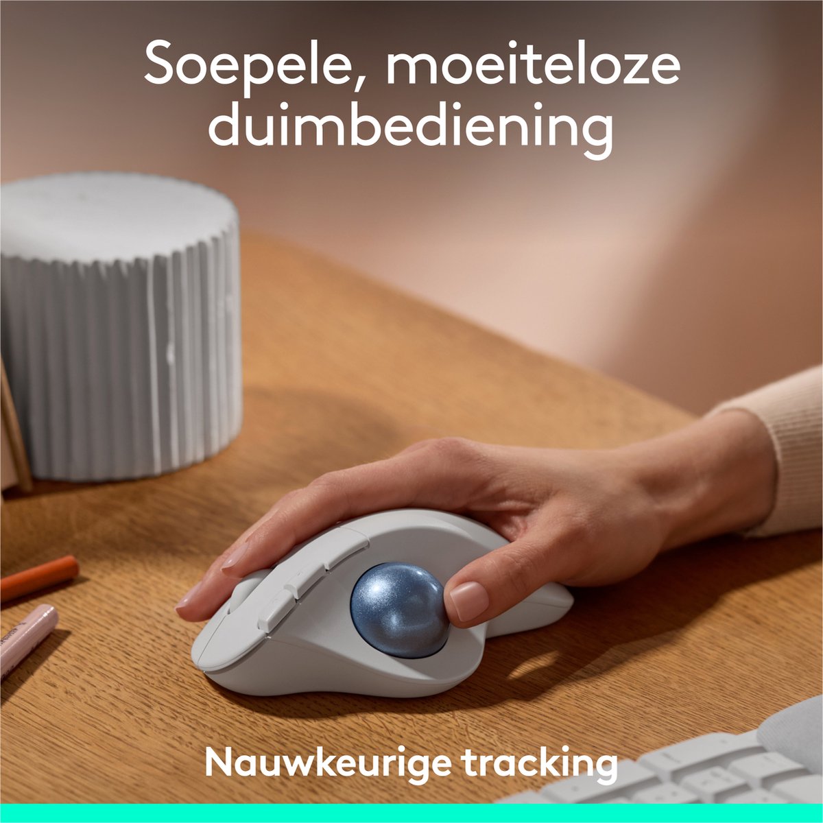 Logitech Ergo M575S - Draadloze Muis - Ergonomisch - Bluetooth - Pale Grey thumbnail 3