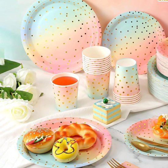 Composition verres (x6) et boîte en carton noir et doré Maisons du Monde
