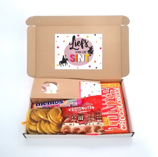 Foto: Cadeaupakketje sinterklaas brievenbuspakket liefs van de sint bolletje kruidnoten chocolade munten tony chocolonely hartjes mentos