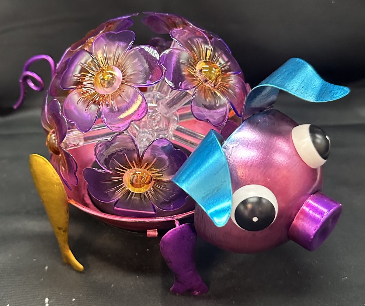 Impuls Metalen solarlamp met kunststof bol met bloemen Varken meerkleurig Met LED Staand model hoogte 14 x 22 x 2 cm Tuindecoratie Tuinverlichting
