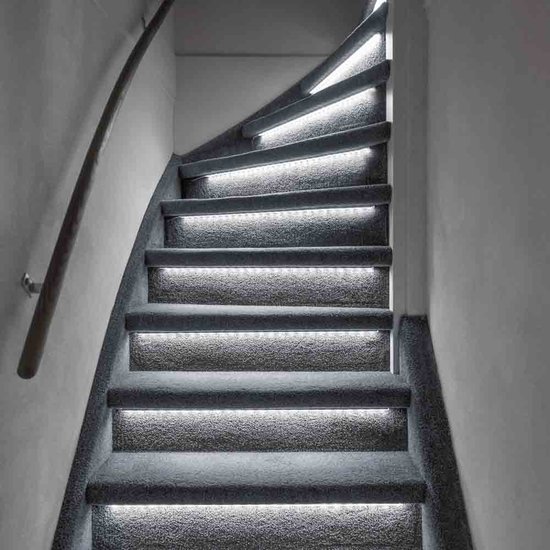 LED's Light Complete LED Trapverlichting set met sensor - Automatisch aan en uit - 15 treden - Koud wit