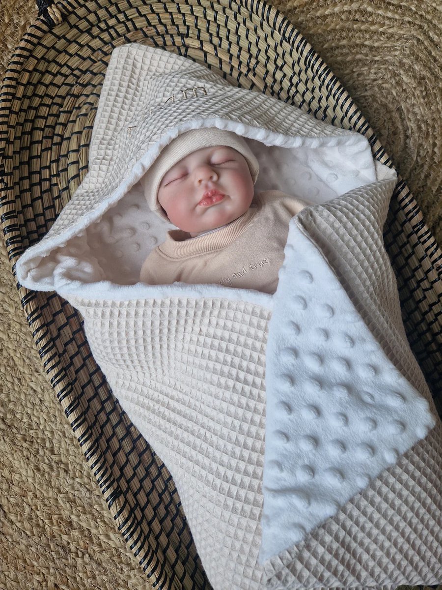 Wikkeldeken - Omslagdoek - Badcape - Beige - Minky - 70x70cm / Baby Creaties