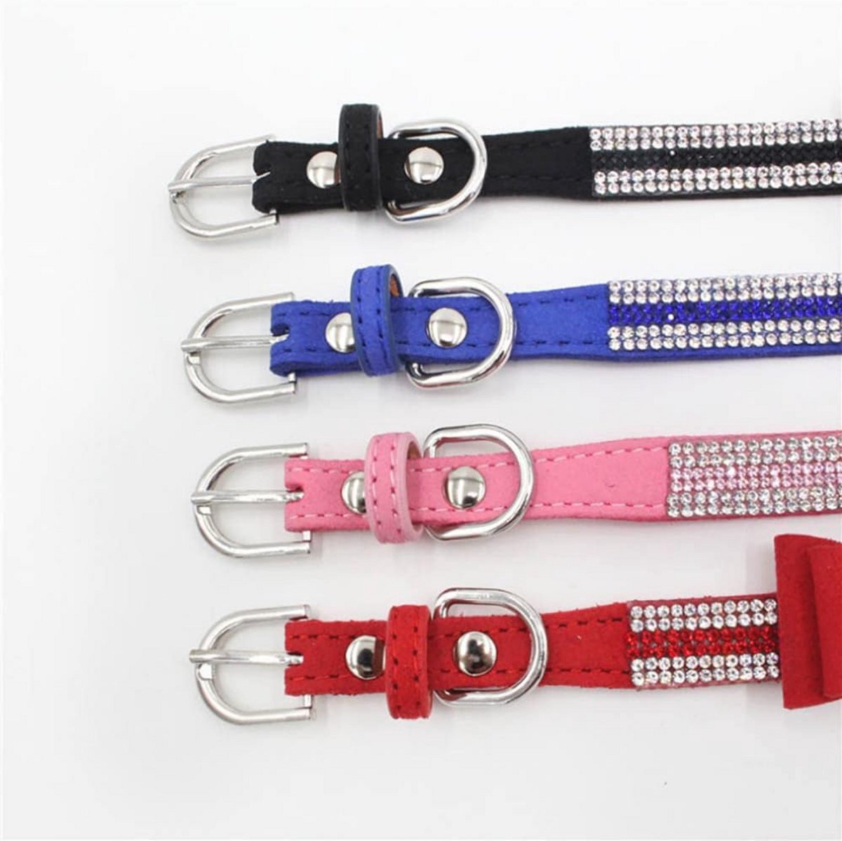 Verstelbare Hondenhalsband met Strik en Crystal Rhinestones - Zacht en Comfortabel voor Puppy en Kat
