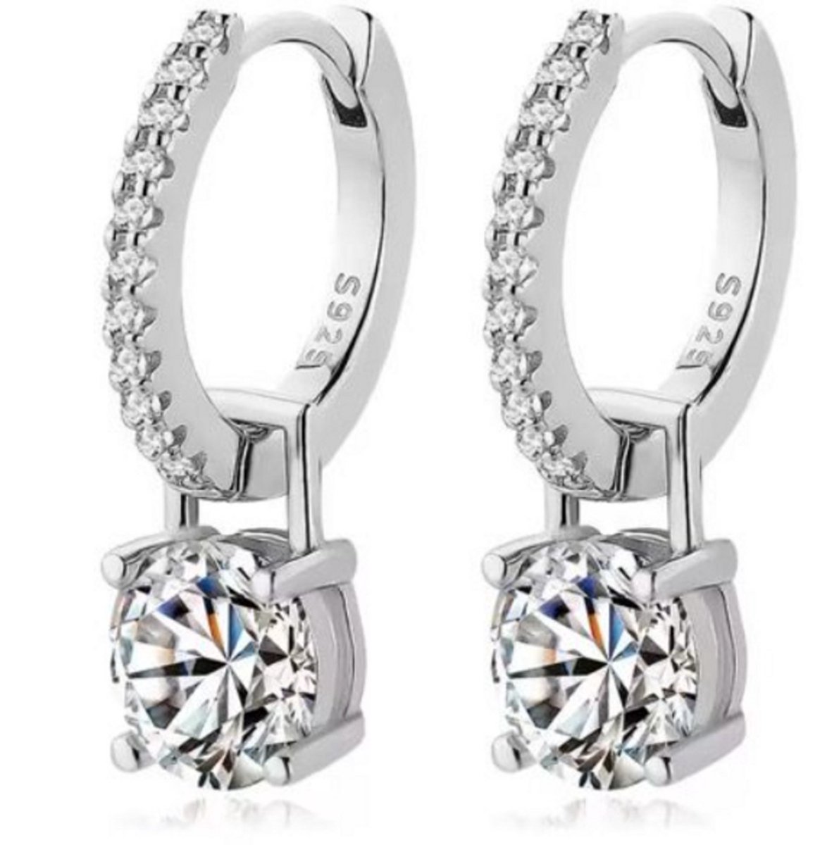 Selevie Oorhangers Zilver met Moissanite 1ct - Oorbellen - Earrings - Sterling silver - Luxe moissanite bezette oorbellen
