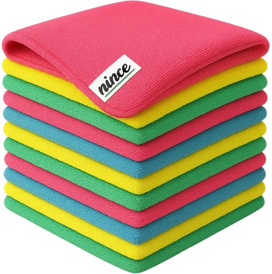Stapel van 10 microvezeldoekjes in roze, geel, groen en blauw. Een label met 'nince' is zichtbaar.
