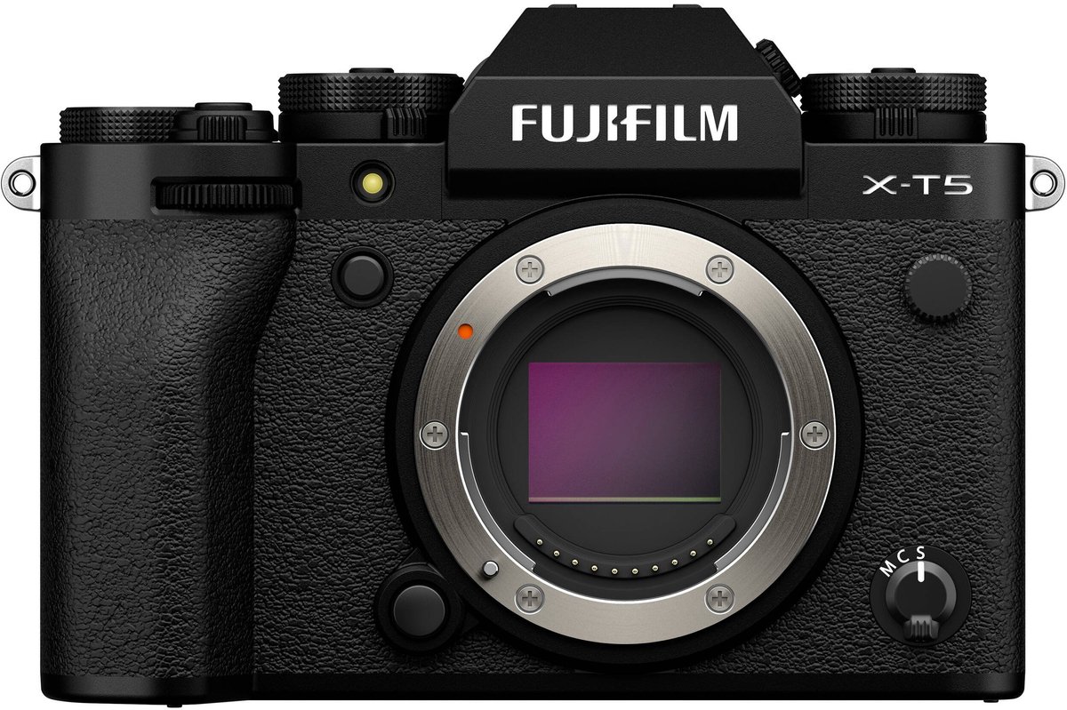 Fujifilm X-T5 Zwart + XF 16-50mm f/2.8-4.8 R LM WR