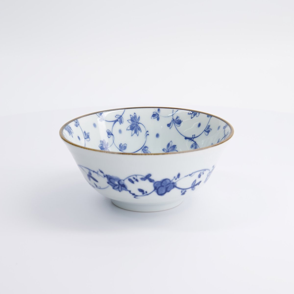 Tokyo Design Studio – Natsu Karakusa – Ramen Bowl – Noodle Kom - Noodle Bowl - Blauw/Wit – 15.2×6.7cm