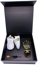 Kraamcadeau eerste sneakerbox goud, cadeau gender reveal, cadeau babyshower - kan ook rechtstreeks worden verstuurd
