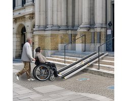 NAIZY 2 x rolstoelhelling 7FT telescopisch aluminium helling rolstoel draagvermogen 300 kg telescopische helling oprijplaat laadhelling verstelbaar draagbaar voor rolstoelen (120-213cm)