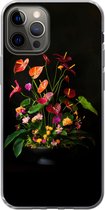 Telefoonhoesje Geschikt voor iPhone 13 Pro hoesje - Bloemen - Vaas - Kleurrijk - Siliconen Telefoonhoesje Telefoonhoesje