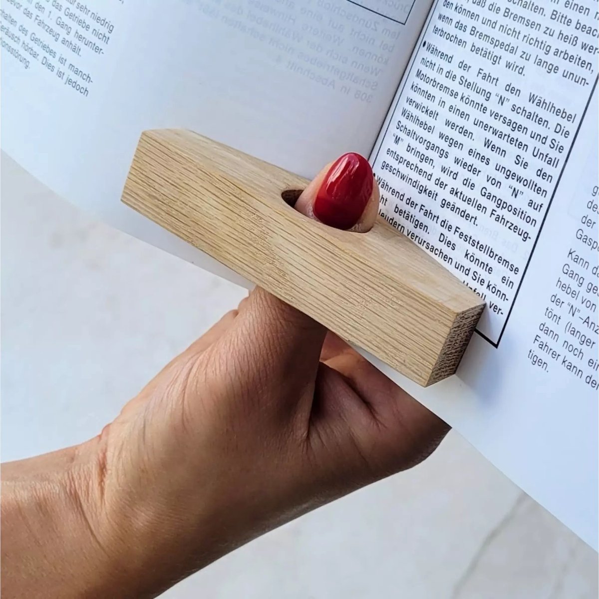 HOCHO Eikenhouten Boekenpagina Houder 90x35x20 mm – Voor Boekenliefhebbers