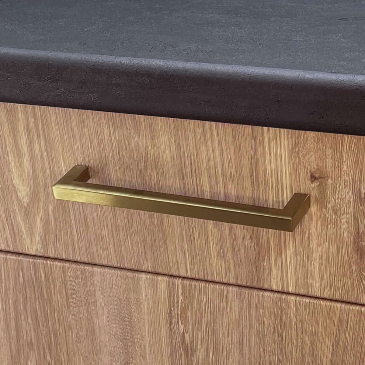 Handgreep - VNSTRA Amsterdam - Handgreep Goud - 160mm - Design Keukengreep - Moderne Gouden Handgreep - Meubelgreep 160mm voor Deuren en Kasten