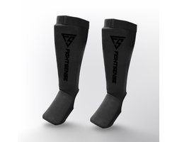 FIGHTSENSE Scheenbeschermers – Instep Scheenkousen – Black on Black – Voor Kickboksen & MMA