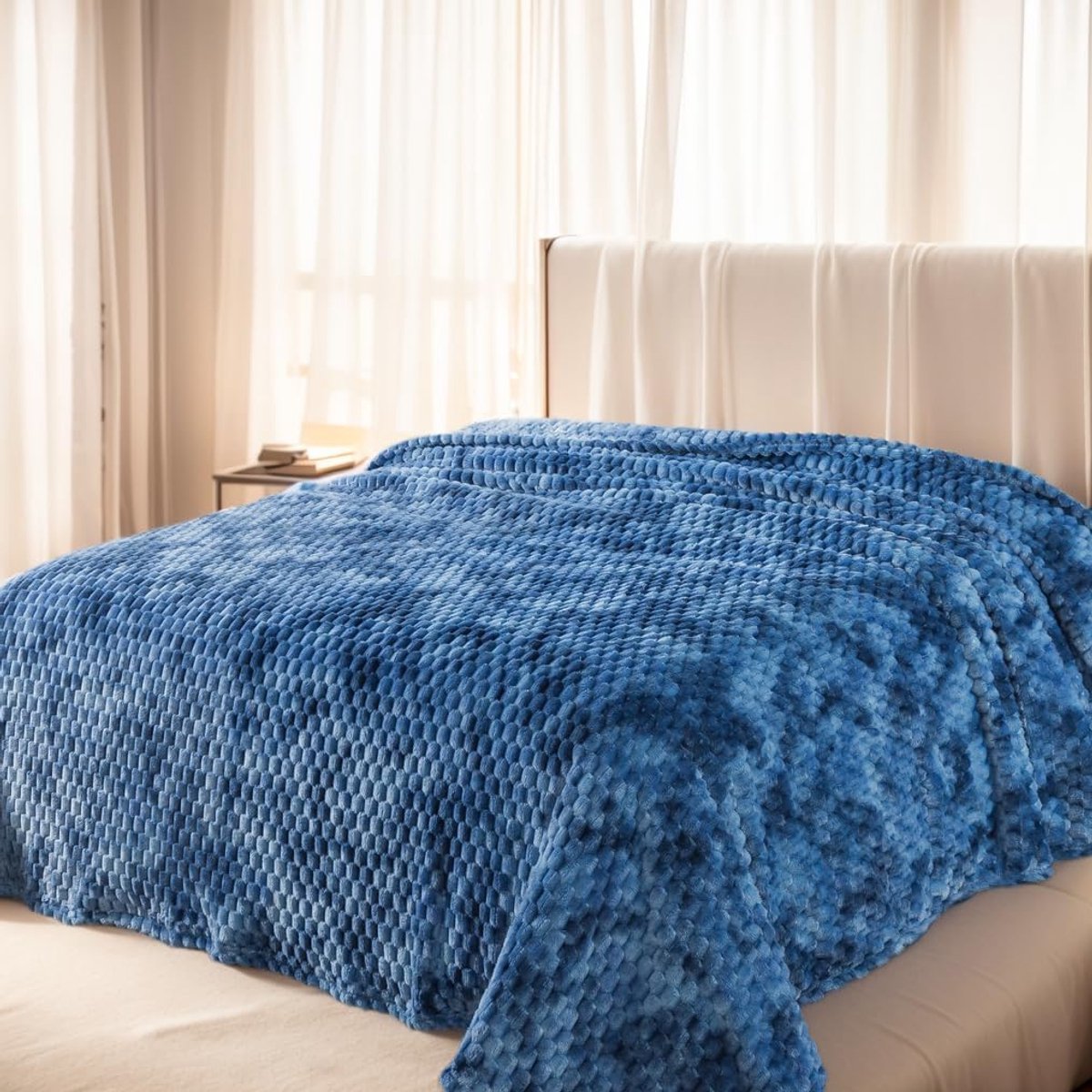Famanu - Plaid Dikke Fleece Deken 220x240 cm Blauwe gemengde kleur Zacht en Warm Dubbele Beddeken en Flanellen Sofa Throw Dubbelzijdig Omkeerbaar