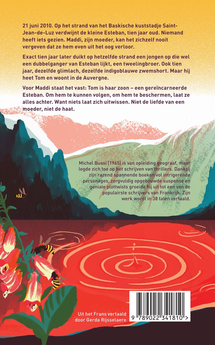 Achterkant boek "Het kind in de golven" van Michel Bussi. Illustratie van een kind in bloemen en water.