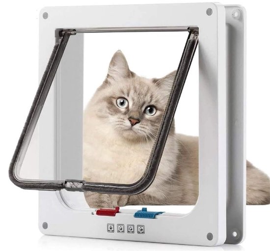 Wit kattenluik met een lichtgrijze Siamees kat die naar voren kijkt.