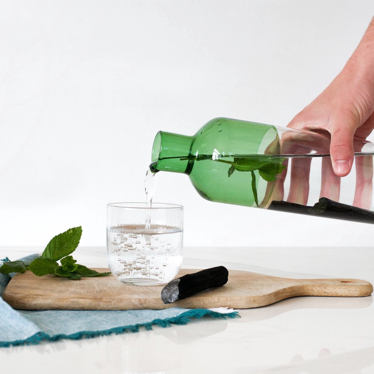 Biologische water filter - Binchotan houtskool - Japanse ecologische natuurlijke hout - voor 1lt water - 1st