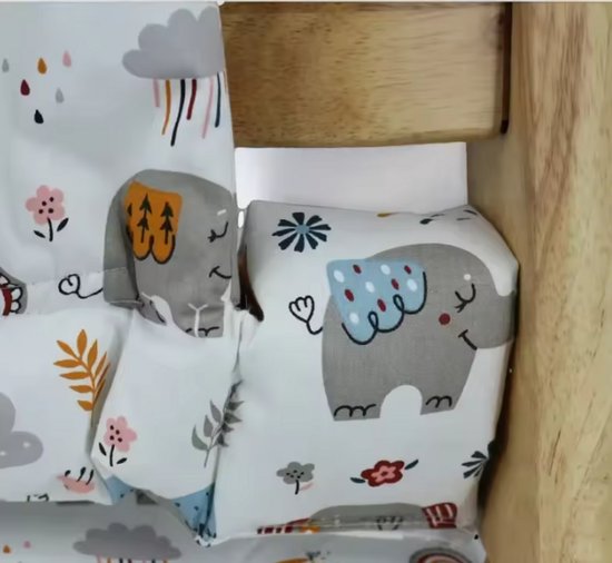 Stoelverkleiner olifanten - kussenset olifant - stoelverkleiner voor stokke tripp trapp - kinderstoel verkleiner - stoel kussen van Merkloos — afbeelding 2