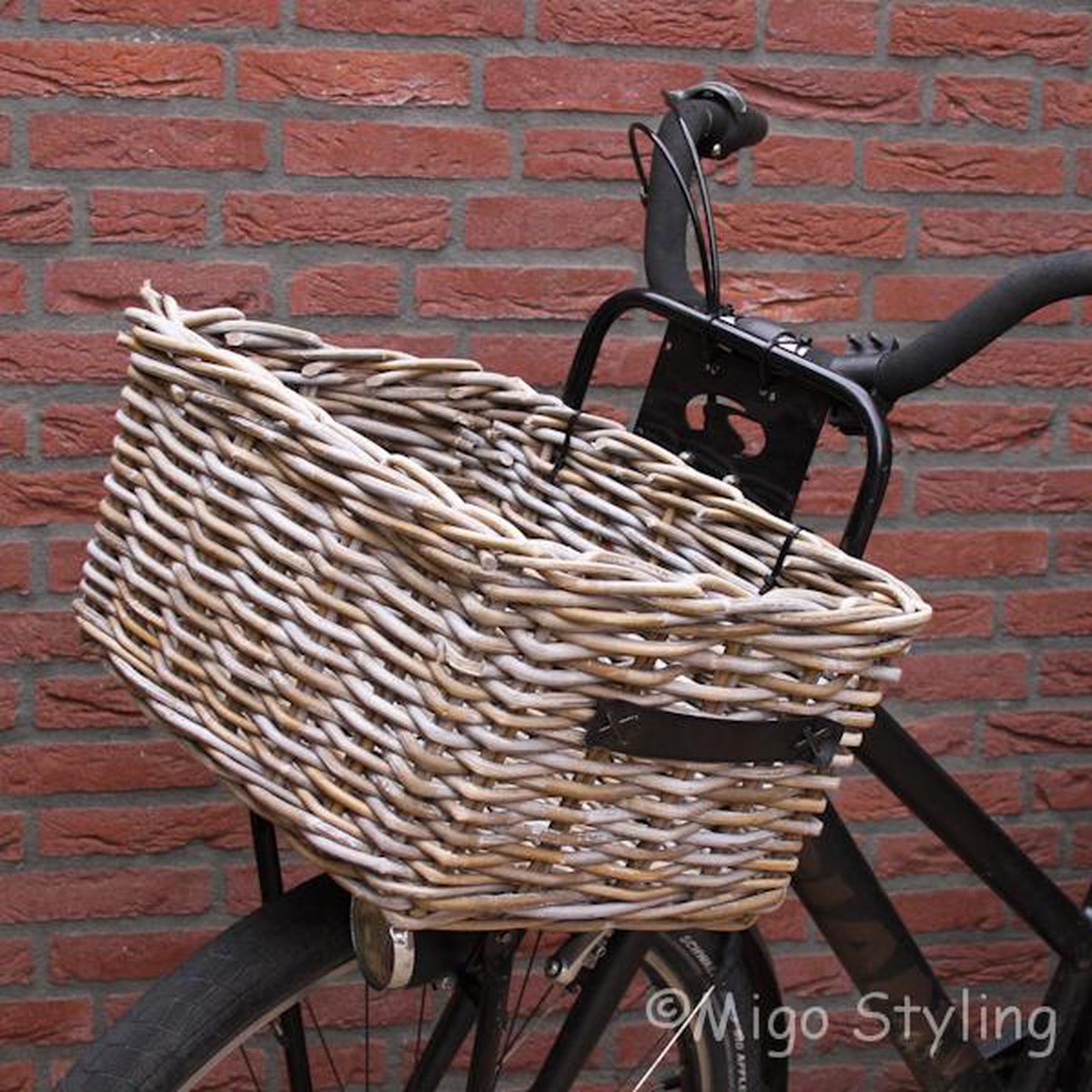 Fietsmand-45x35xH25-Riet-Rotan-Voor-Grijs-Leren handgrepen