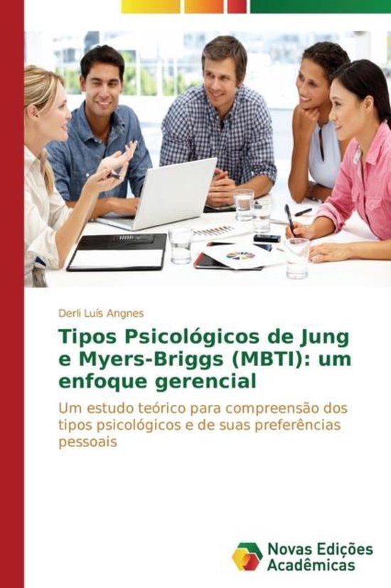 Un groupe de cinq collègues discute d'un document autour d'une table avec un ordinateur portable.