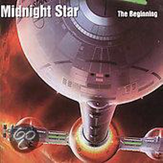 Albumhoes van 'Midnight Star - The Beginning' met een futuristisch ruimteschip op een rode achtergrond.