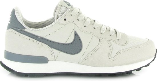 nike wmns internationalist grijs nike wmns internationalist grijs