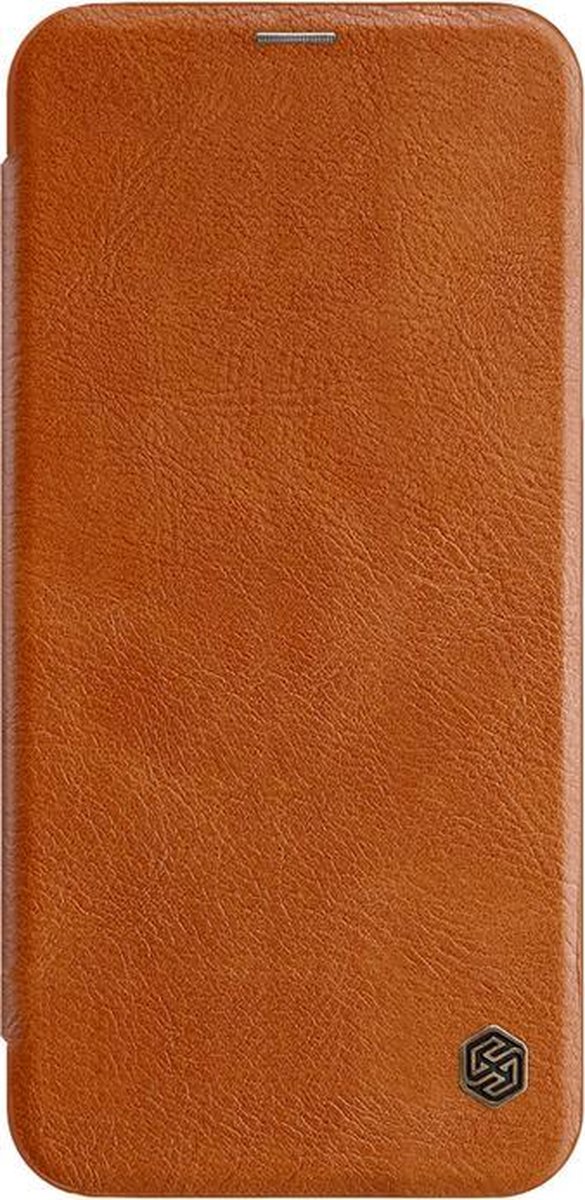 Nillkin Qin PU Leather Book Case - Geschikt voor Samsung Galaxy J4+ / J4 Plus - Bruin