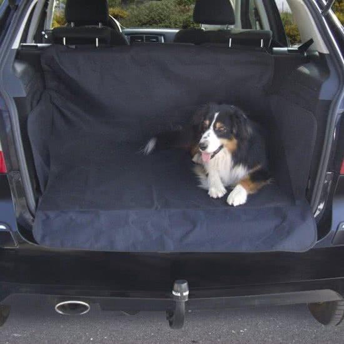 Beasty Auto Beschermhoes voor Kofferbak met Kliksluitingen - 146 x 146 cm - Zwart | Voor Honden | Tegen Vuil en Beschadigingen| Achterbank Hoes | Hondenkleed| Autodeken | Autobeschermhoes