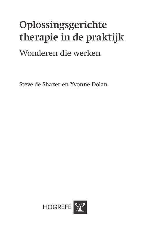 Titelpagina van het boek 'Oplossingsgerichte therapie in de praktijk' door Steve de Shazer en Yvonne Dolan.