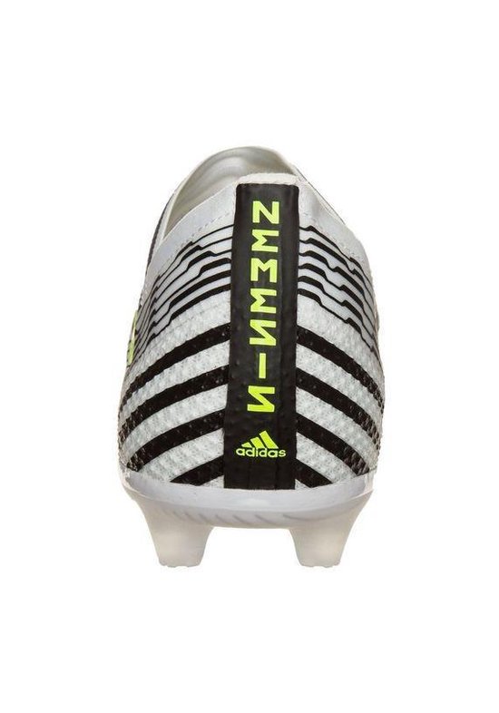 Adidas Chaussures de Chaussures de football Nemeziz 17+ Wit/ noir Taille 37  1/3 | bol.com