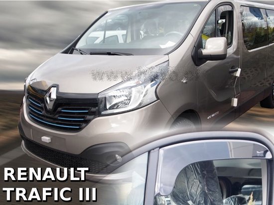 Donker getint zijwindscherm voor Renault Trafic III, model 2014.