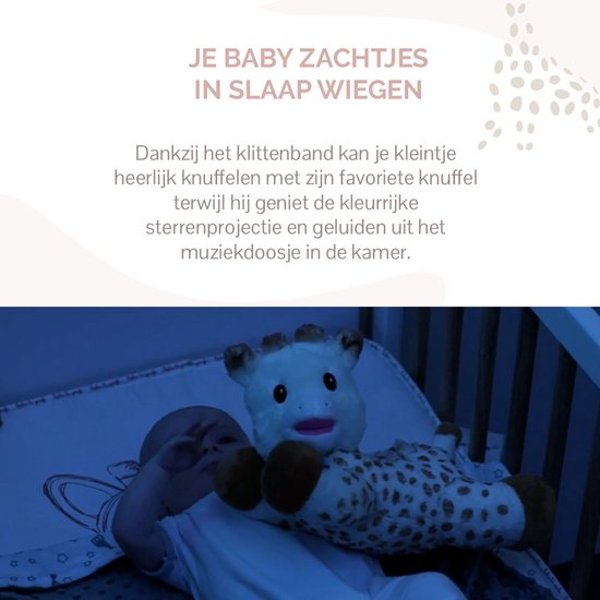 Sophie de giraf Lullaby Light & Dreams knuffel - Sterrenprojector - Muziekfunctie met 15 melodieën - Met volumeregeling - Automatische uitschakeling - Inclusief batterijen - 32x17x20 cm van Sophie de giraf — afbeelding 5