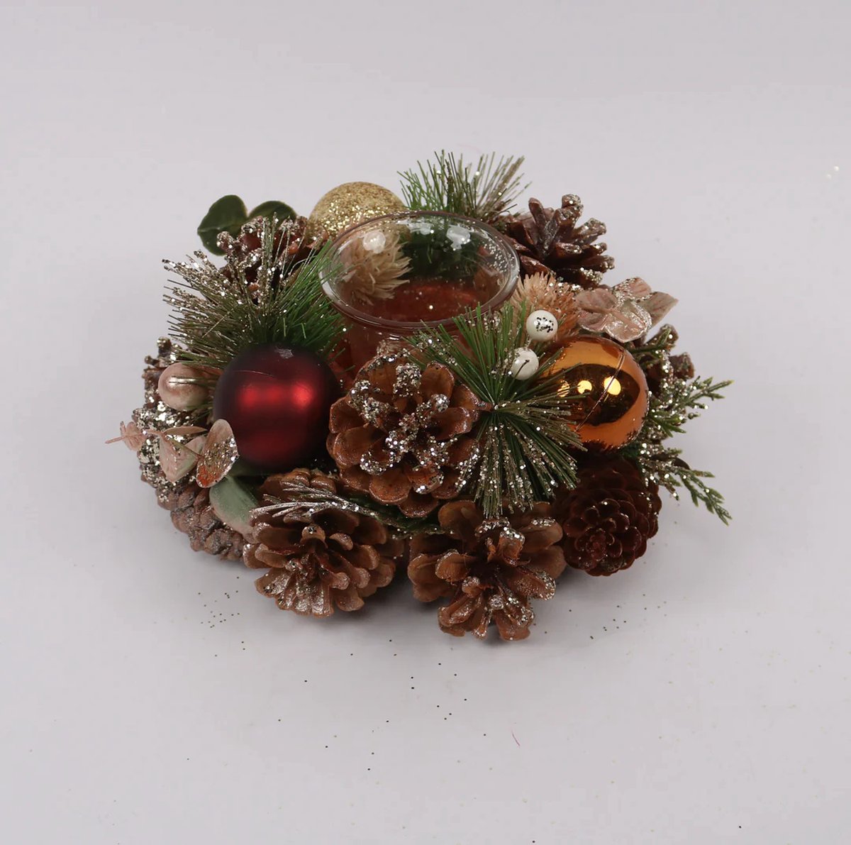 Kerstkrans / stuk 20 cm rond bordeaux rood 1 theelichthouder & dennenappels groen blad | NFT-65527 | La Galleria