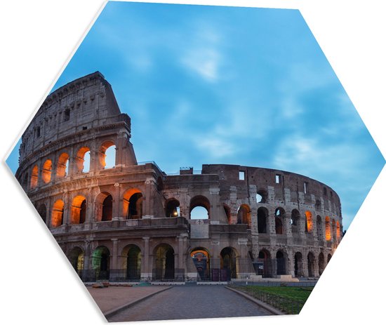 PVC Schuimplaat Hexagon - Zonsondergang achter Colesseum in Rome, Italië - 60x52.2 cm Foto op Hexagon (Met Ophangsysteem)