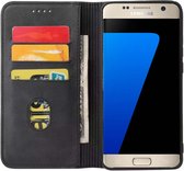 Smartphonica Samsung Galaxy S7 Edge kunstleren hoesje met magnetische sluiting en pashouders book case - zwart / Kunstleer / Book Case geschikt voor Samsung Galaxy S7 Edge